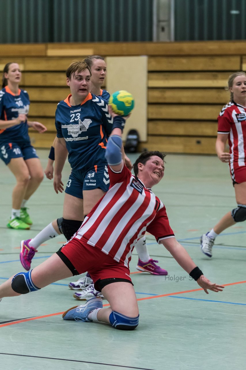 Bild 186 - Frauen Bramstedter TS - TSV Wattenbek 2 : Ergebnis: 20:24